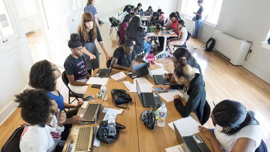 Philadelphia Academies, Inc participants work on a Digital On-Ramps project